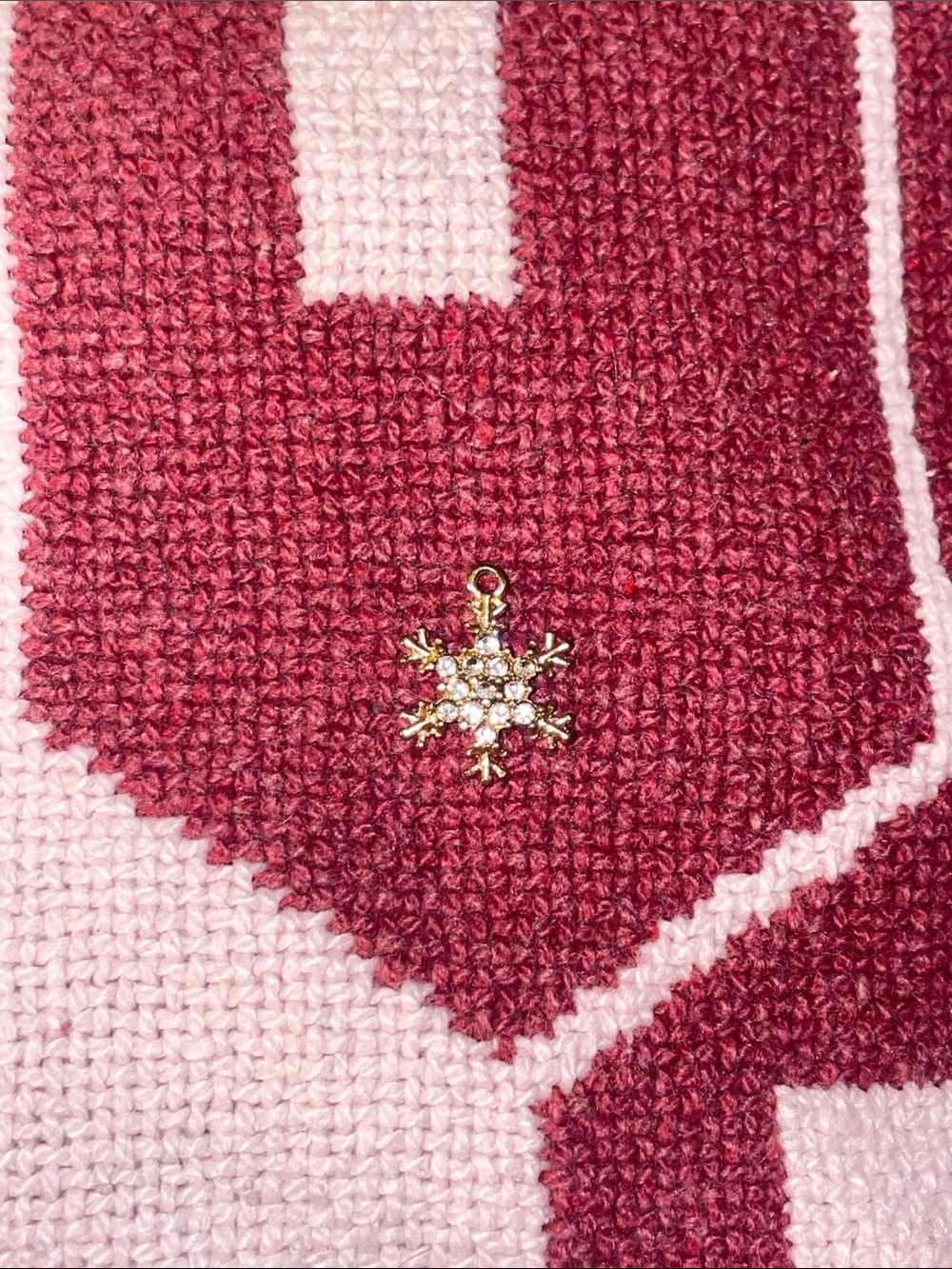 Snowflake Charm - Picture 2 of 2